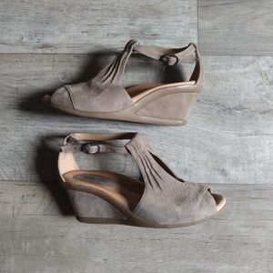 Earthies Wedge Sandals